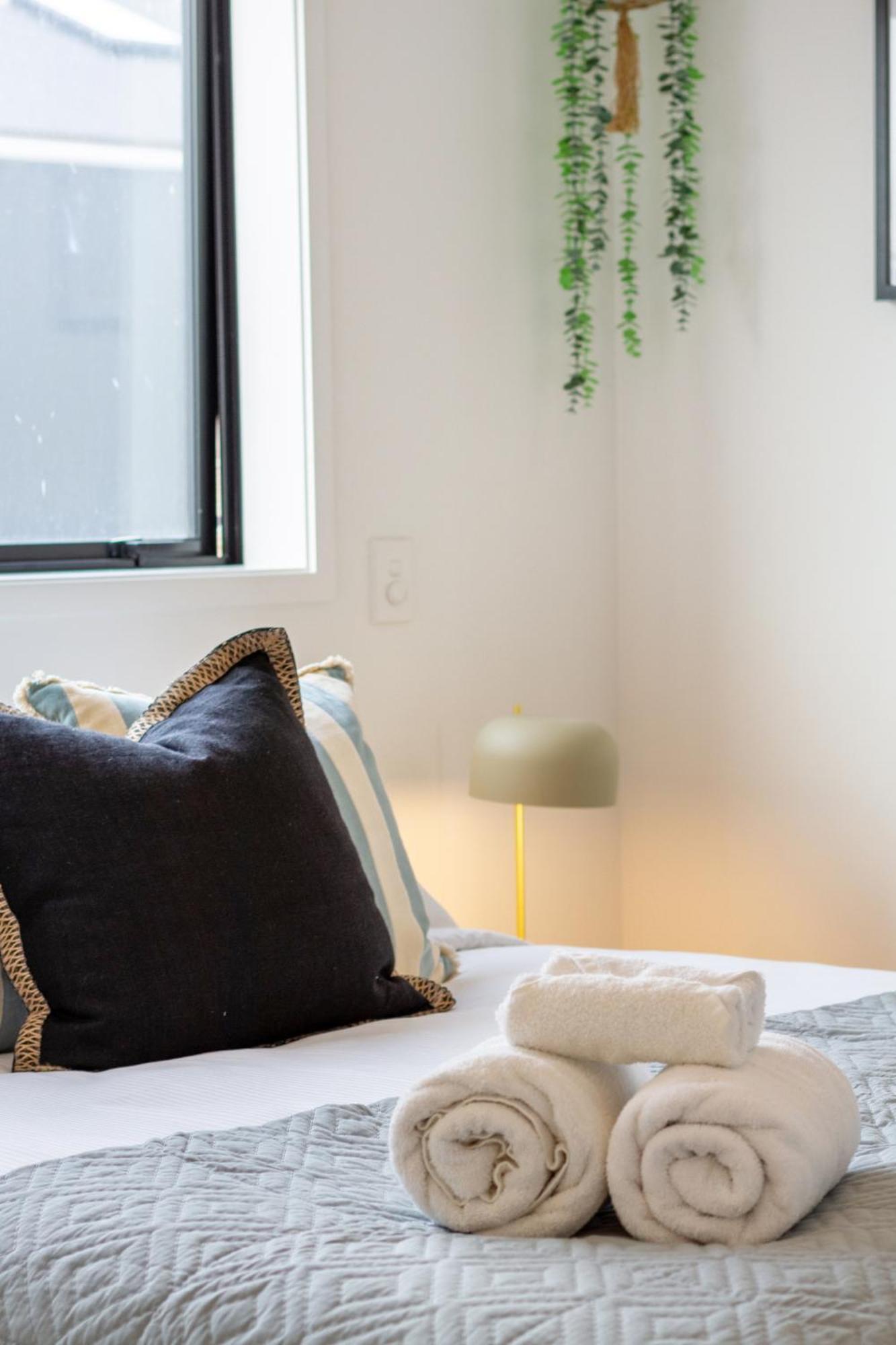 Stylish Central City Townhouse Next To Little High Christchurch Eksteriør bilde